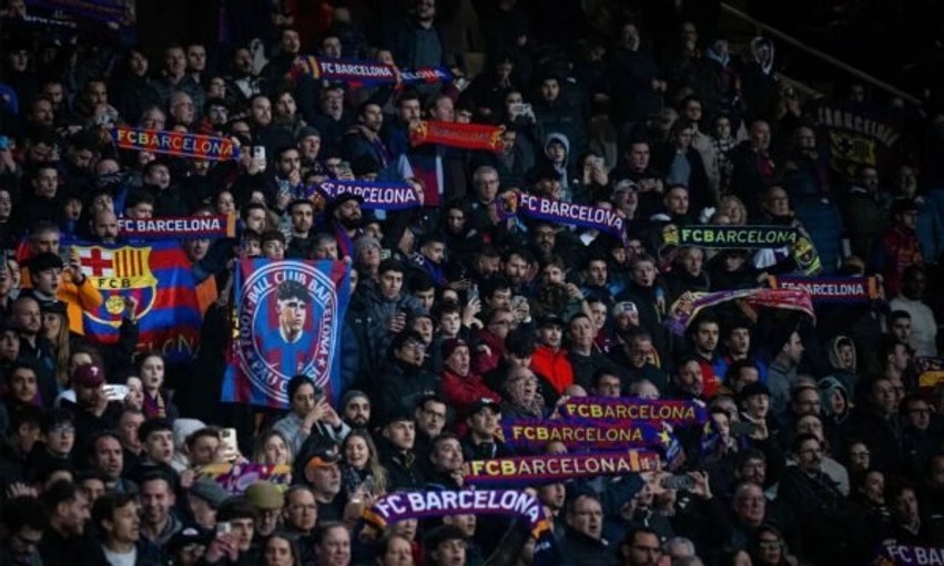 Forma e shkëlqyer e Ángel Alarcón vë në lëvizje Barcelonën