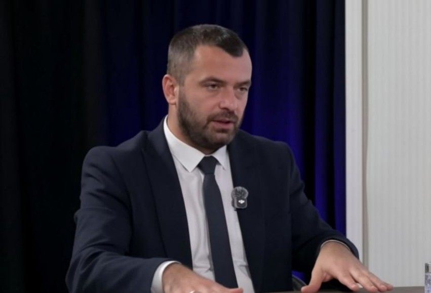 Strategjia për ish-krerët e UÇK-së, Rexhaj flet për modelin kroat dhe dilemat rreth Gjykatës Speciale