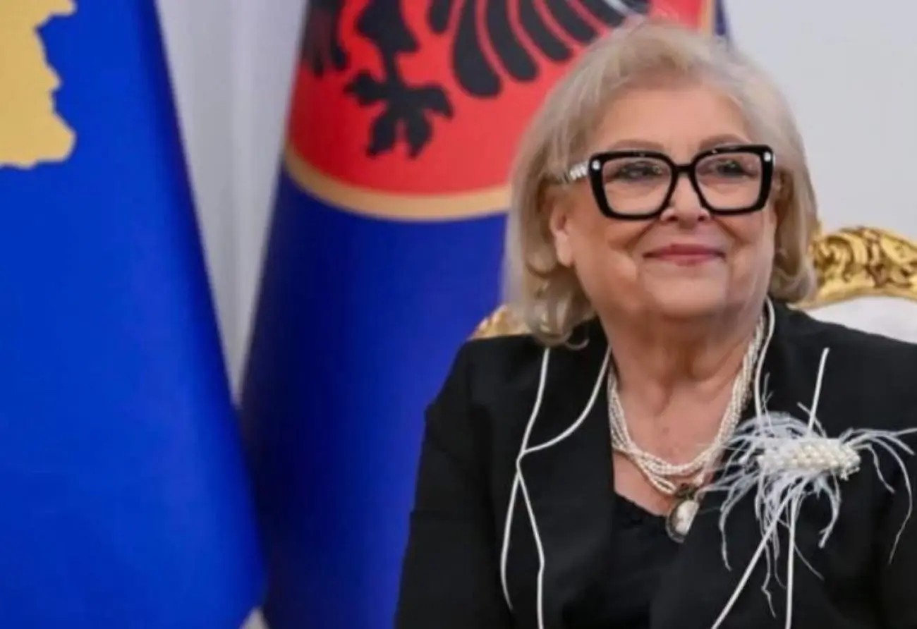 Zgjedhja e Justina Shiroka-Pulës në krye të shtetit, dedikimi prekës i vajzës: Çast historik për familjen tonë
