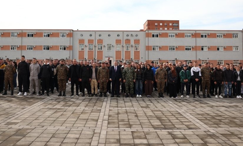 Gatishmëri dhe sfida të reja: 250 kandidatë nisin rrugëtimin drejt uniformës ushtarake