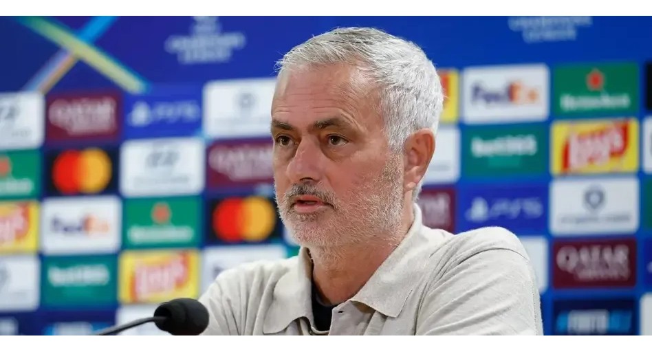 “Ju ftoj të shikoni vetëm minutën e parë të ndeshjes kundër Villarrealit, është e mjaftueshme” – Mourinho flet për referimin në La Liga