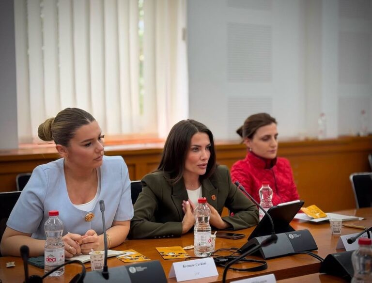 Musliu-Shoshi takon delegacionin nga Finlanda: Drejtësia në Hagë dhe e vërteta e Kosovës në fokus të bisedës