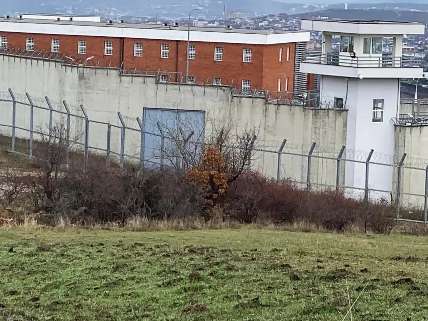 Skandali në Danimarkë: Dy zyrtarë korrektivë nga Kosova dyshohen për dhunë ndaj një të burgosuri