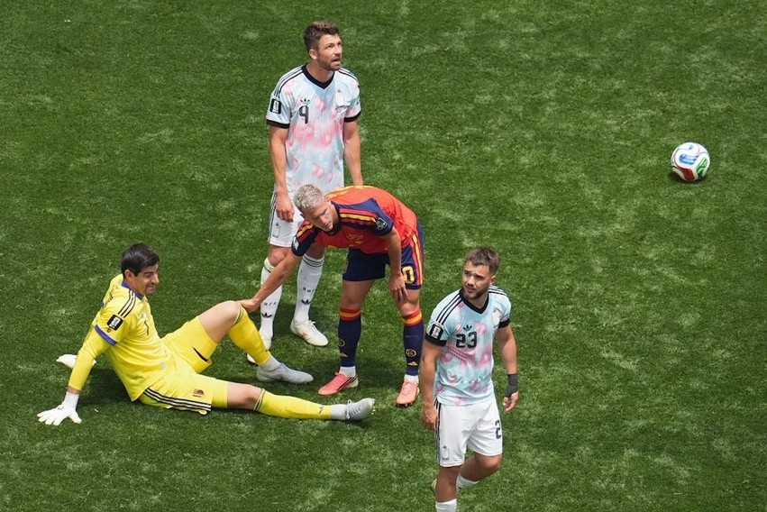 Arritje të mëdha te gjigantët spanjollë: Dani Olmo feston 100 ndeshje mes dëmtimeve, Courtois drejt rekordit historik te Reali