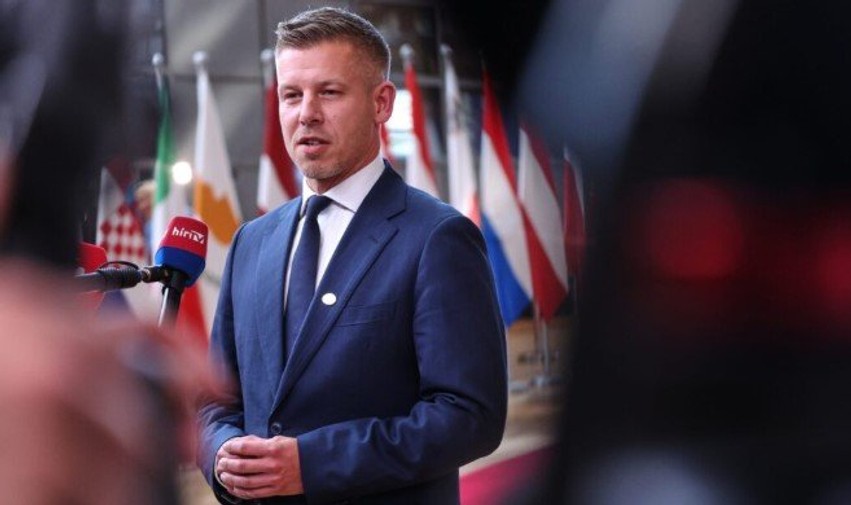 Goditje në Budapest: Parlamenti hungarez voton pro heqjes së imunitetit për Peter Magyar dhe dy ish-ministra