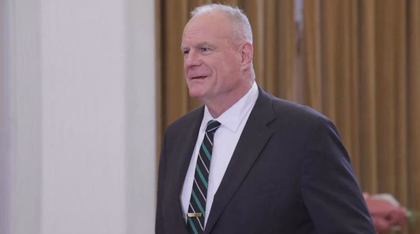 Diplomacia në lëvizje: Ambasadori amerikan Wendt mblidhet me ligjvënësit opozitarë