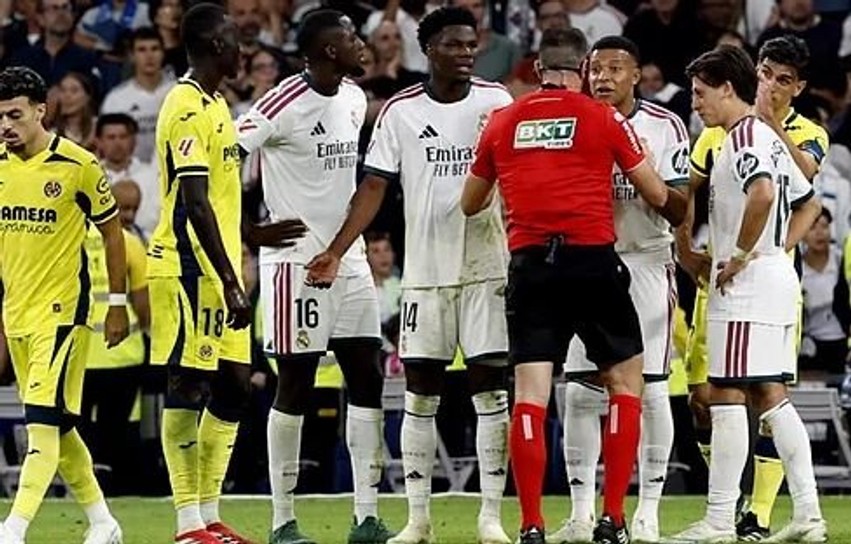 Real Madridi triumfon me vuajtje ndaj Villarrealit, Vinicius Junior ndëshkohet me të kuq