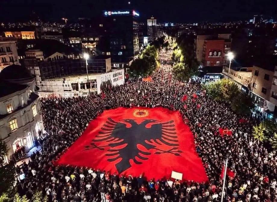 Vazhdon rezistenca: Çlirim Haziri paralajmëron se protesta e 18-të nuk do të ndalet pa u përmbushur kërkesat