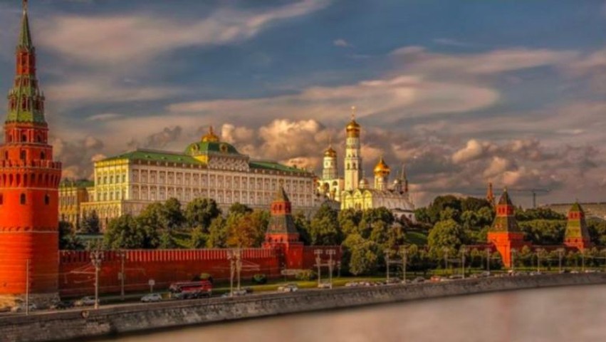 Kremlini godet qytetarët me taksa të reja për të mbajtur gjallë makinën e luftës në Ukrainë