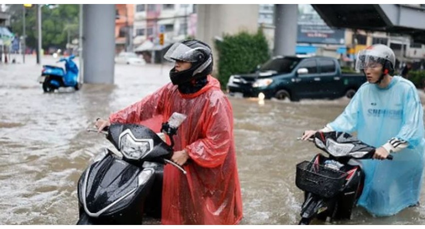 Kriza e motit në Tajlandë: Bangkok-u shpall gjendjen e emergjencës në të gjitha distriktet për shkak të ujërave