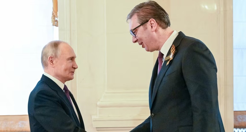 Ekspertja amerikane: Kremlin po përdor energjinë si levë presioni ndaj Vuçiqit