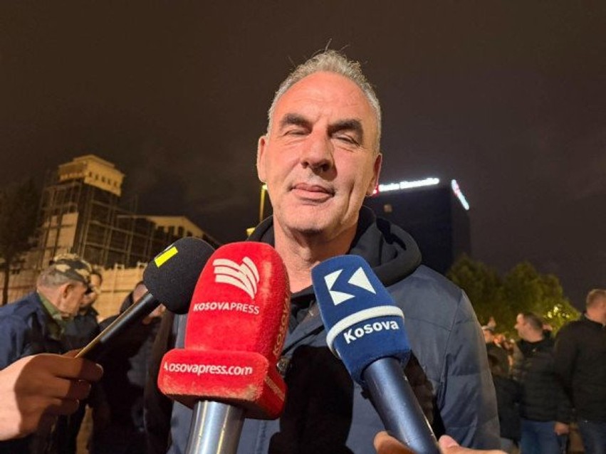 Limaj nga protesta: Populli dhe shteti i Kosovës kurrë nuk do të lejojnë tjetërsimin e historisë sonë