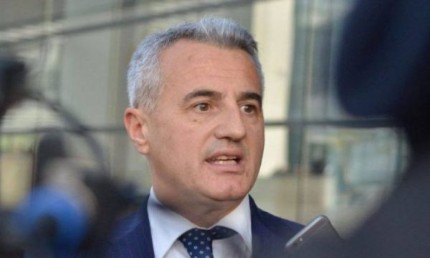 Koci bën thirrje të qartë: Shkarkimi i ministrave është përgjegjësi direkte e kryeministrit