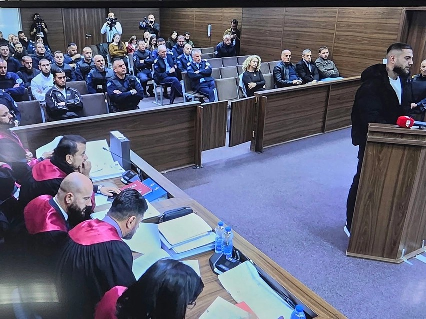 Përplasje verbale në Gjykatën e Ferizajt: Avokatja ngre alarmin për sjelljen e prokurorit në rastin e vrasjes së policit Lika