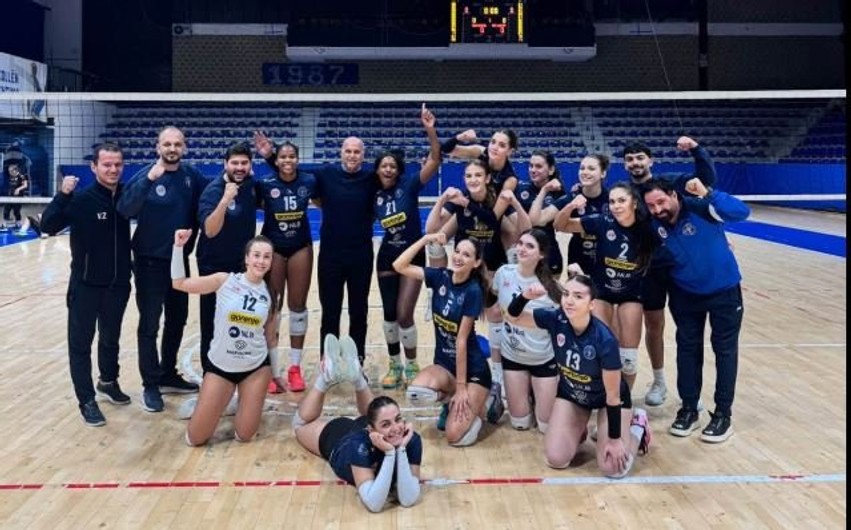 Start triumfues për AAB Prishtinën: Volejbollistet kryeqytetase mposhtin Fer Volleyn në një dramë pesë-setshe