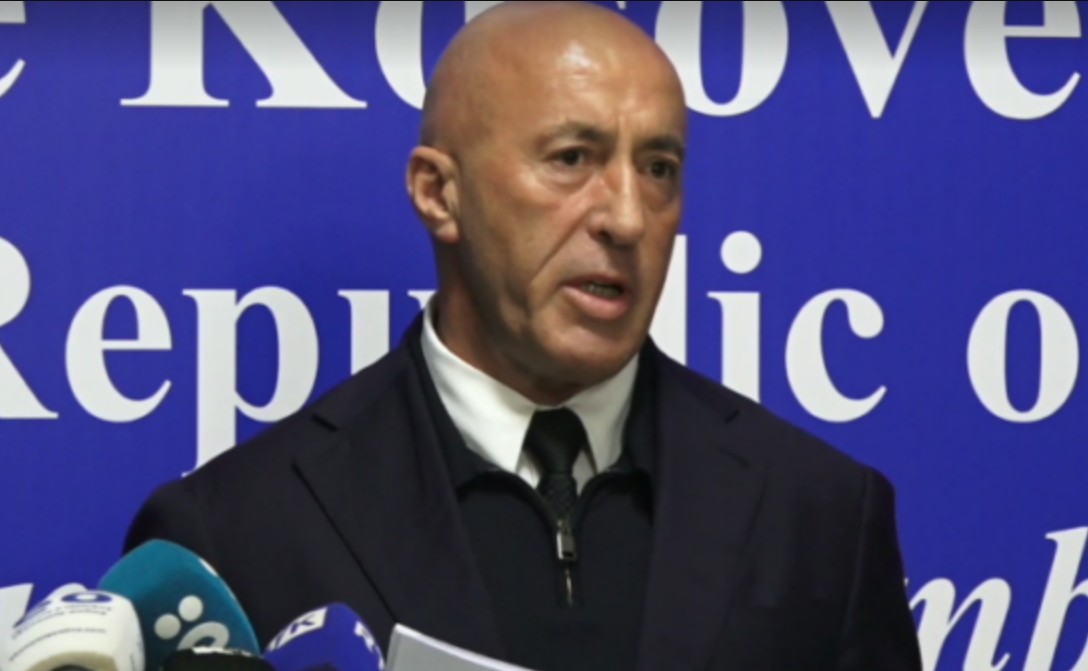 Thirrje urgjente nga Haradinaj për deputetët: Kthehuni në Kuvend dhe votoni ndryshimet për Specialen