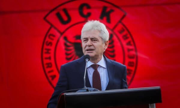 Thirrje nga Ali Ahmeti për marshin e sotëm në Prishtinë: E vërteta e UÇK-së nuk mund të tjetërsohet