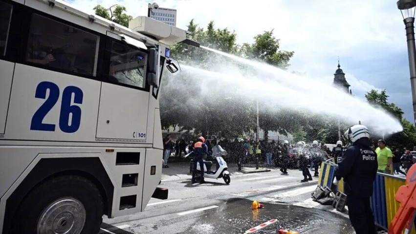 Valë pakënaqësie në Belgjikë: Mbi 100 të arrestuar gjatë protestave studentore në Liezh