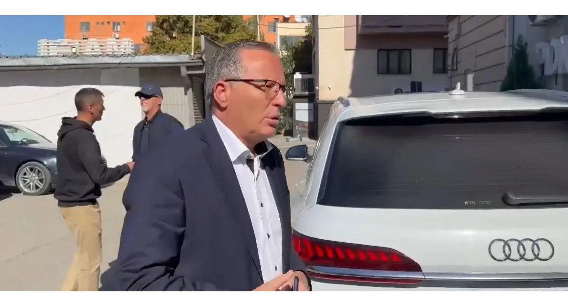 Hamza paralajmëron Kurtin para mbledhjes së PDK-së: Së pari Ligji për Specialen, pastaj çështja e presidentit