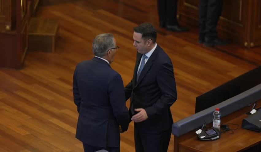 Trazirat e brendshme në PDK e LDK: A po përballet opozita me krizë lidershipi apo me nevojë për reformim?