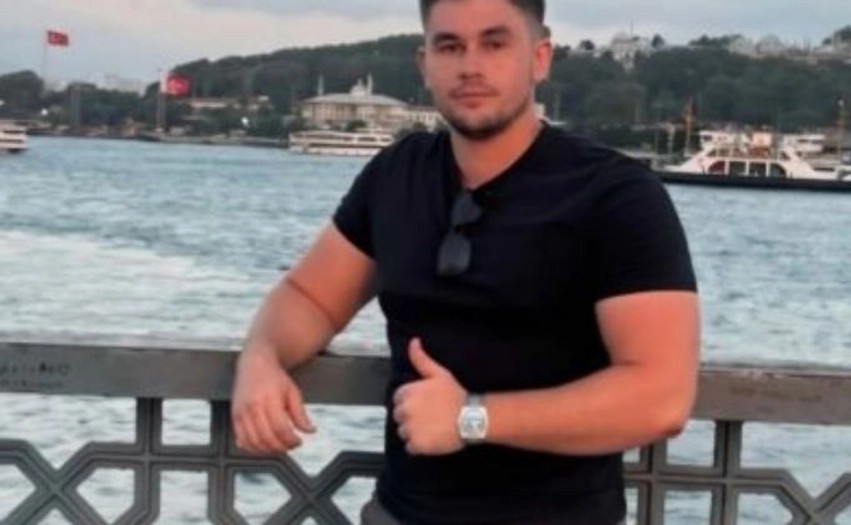 Një muaj pa gjurmë pas sulmit me dronë në Detin e Zi: Familja e inxhinierit shqiptar lëshon apelin dramatik për ndihmë