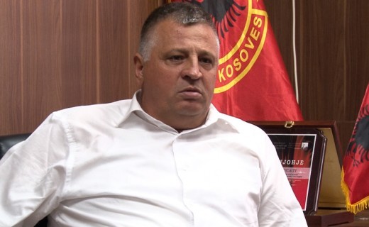 “U ngjita me forcë në skenë” – Nasim Haradinaj zbulon prapaskenat e fjalimit në marshin e Prishtinës