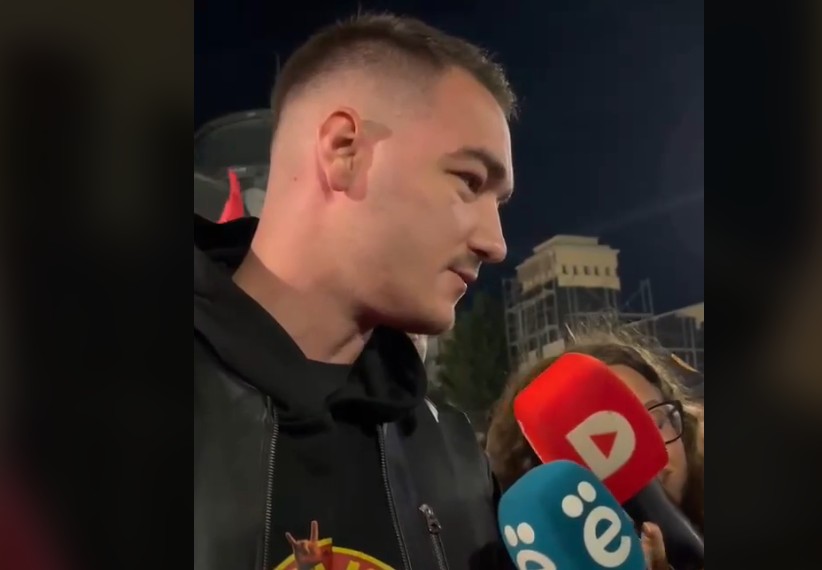 Mbështetje masive në Hagë: Klestor Veseli i bashkohet protestës për ish-krerët e UÇK-së