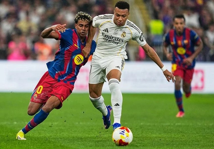 Nata e madhe e “El Clasico”: Barcelona dhe Reali i Mourinhos përballen në “Camp Nou” për një vendim të hershëm në La Liga
