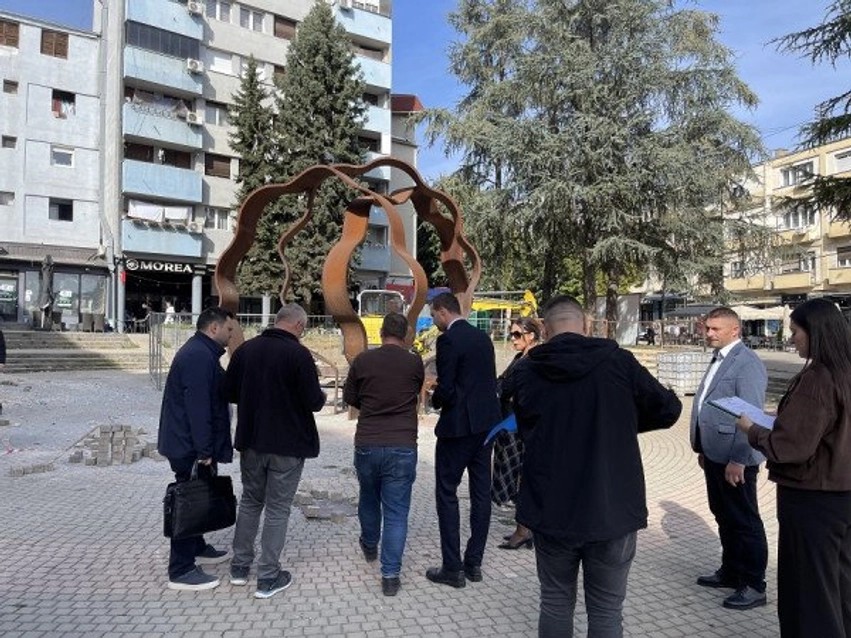 Bllokohen punimet për amfiteatrin në Mitrovicë të Veriut: “Trepça” kërkon pronësinë e tokës