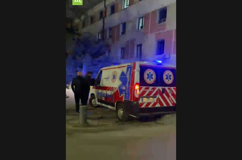 Incidenti në protestë: Deputetja Deliu-Kodra viziton në QKUK nipin e Hashim Thaçit pas dhunës së pretenduar policore