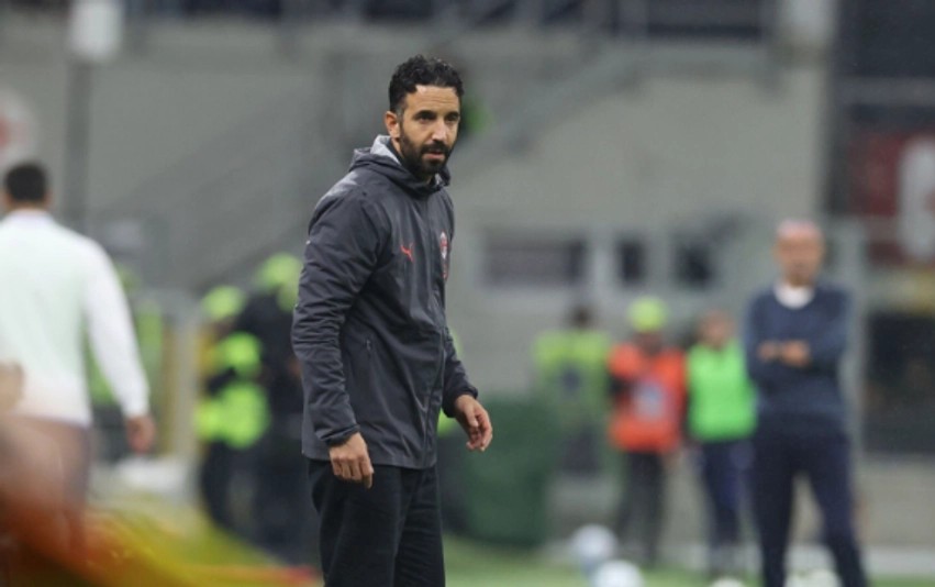 Debakli ndaj Bornmuthit, trajneri i Milanit: Ndeshja u mbyll pas 20 minutash