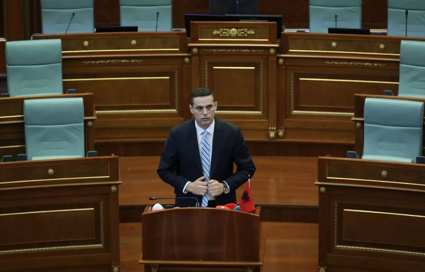 Përplasja për UÇK-së: Gruda akuzon pushtetin për dhunë ndaj qytetarëve dhe paralajmëron votimin e së martës
