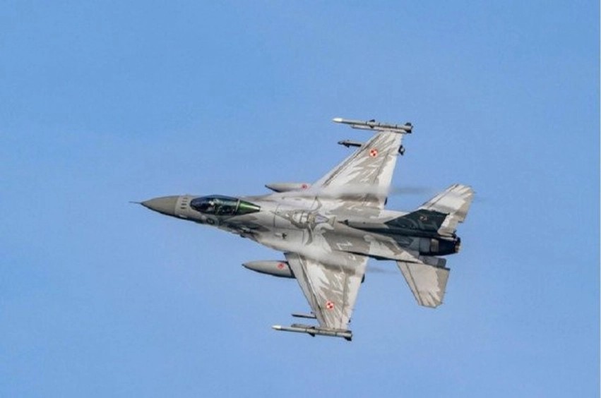 Përshkallëzimi i situatës: Polonia ngre ushtrinë dhe mbyll aeroportet pas sulmeve ruse në Ukrainën perëndimore