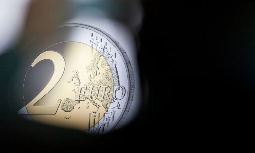 Kujdes kur pranoni kusur: Monedha e veçantë prej 2 eurosh që kushton deri në 3 mijë euro