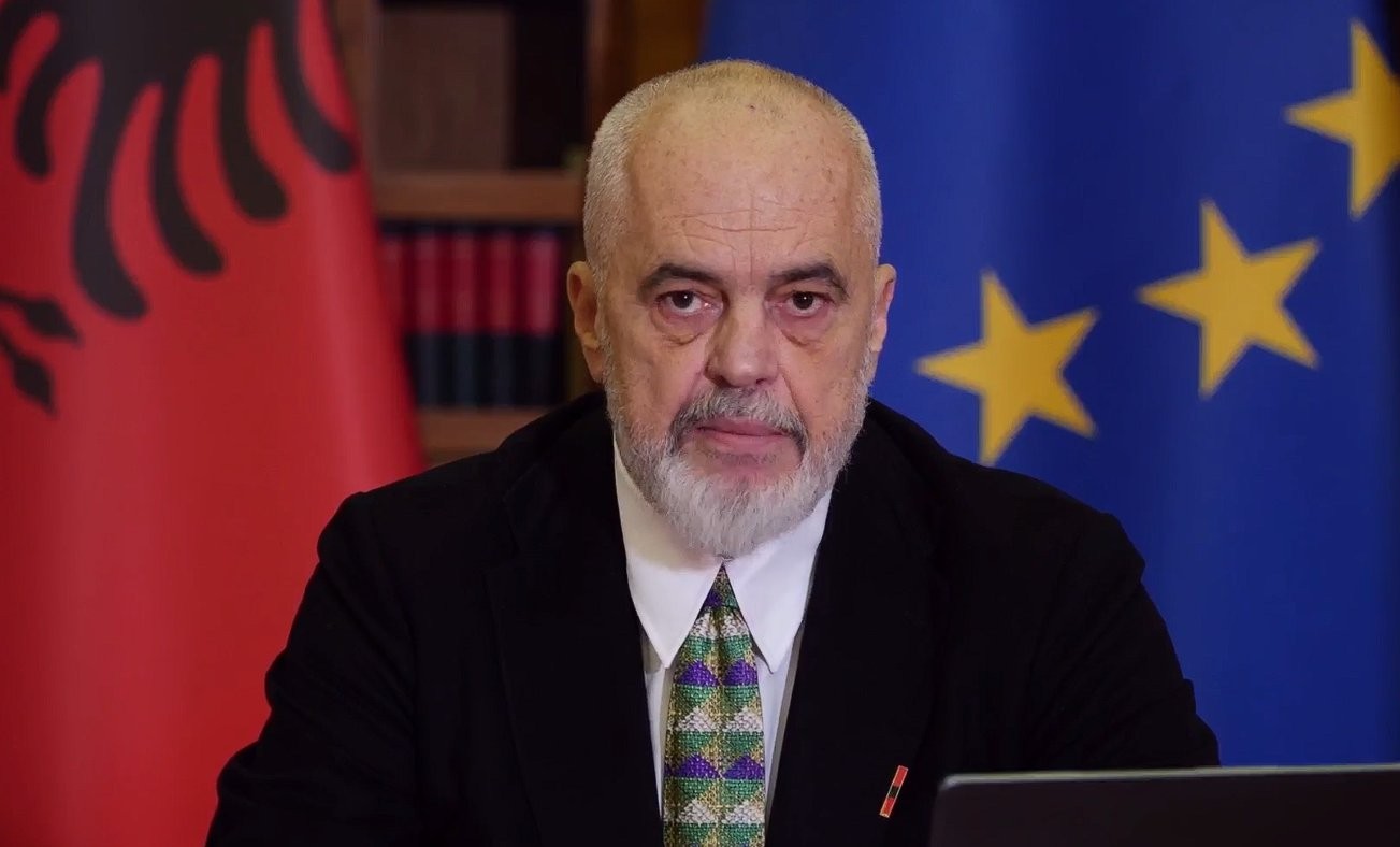 Kryeministri Rama: Protestat e dhunshme në Tiranë u kurdisën prej muajsh, pas tyre qëndron krimi dhe financimet e huaja