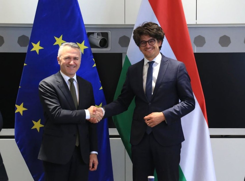 Kosova kërkon dritën jeshile nga Budapesti për statusin kandidat në BE