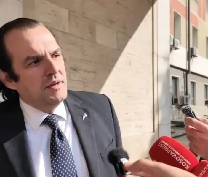 Votimi i Deklaratës për çlirimtarët, flet Ukë Rugova para seancës