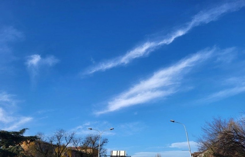 Parashikimi i motit: Kushte të paqëndrueshme atmosferike dhe luhatje temperaturash në vend