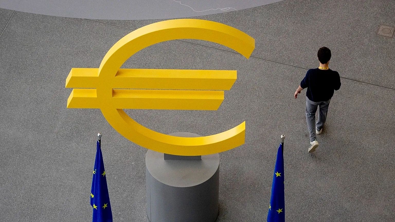 Raporti: Evropa humb 120 miliardë euro investime çdo vit