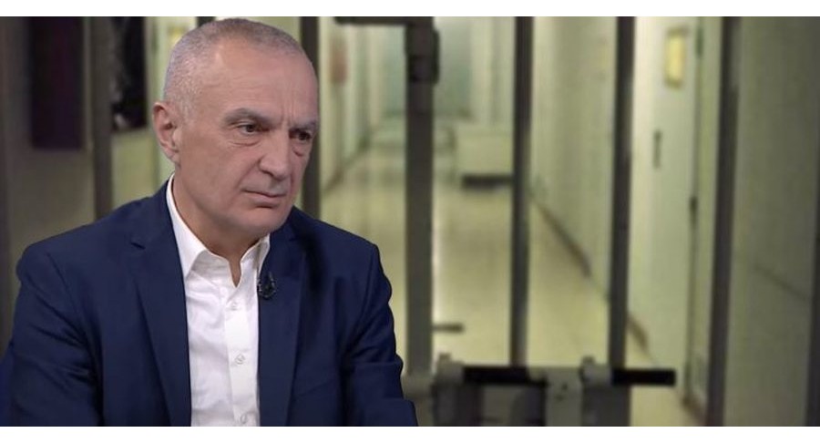 Nga qelia e paraburgimit, Ilir Meta dërgon urimin për presidente të Kosovës
