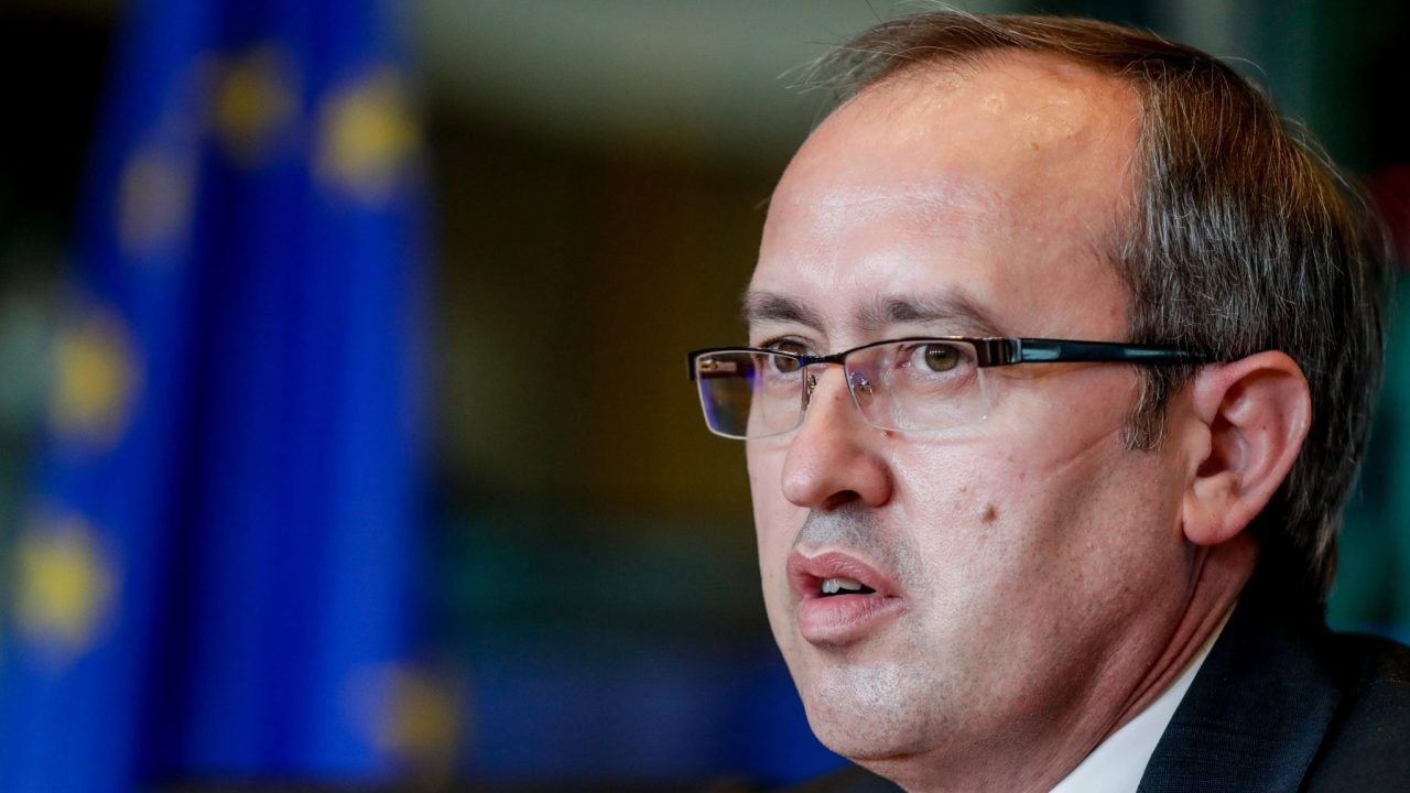 Hoti pas shkarkimit të Isufajt: Pushteti po synon kontrollin e drejtësisë përballë dosjeve të ndjeshme
