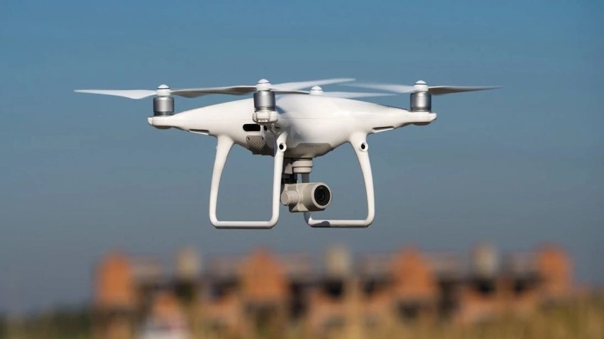 Masat e sigurisë për 23 Tetorin: MPB paralajmëron fluturim të shtuar të dronëve dhe bllokim parkingu