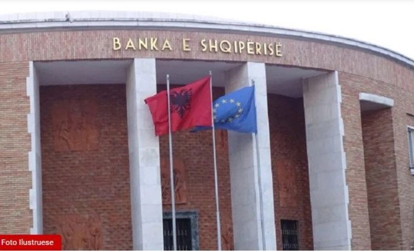 Incidentet gjatë protestave në banka, Guvernatori Sejko jep garancinë e fortë: Depozitat e qytetarëve janë plotësisht të sigurta