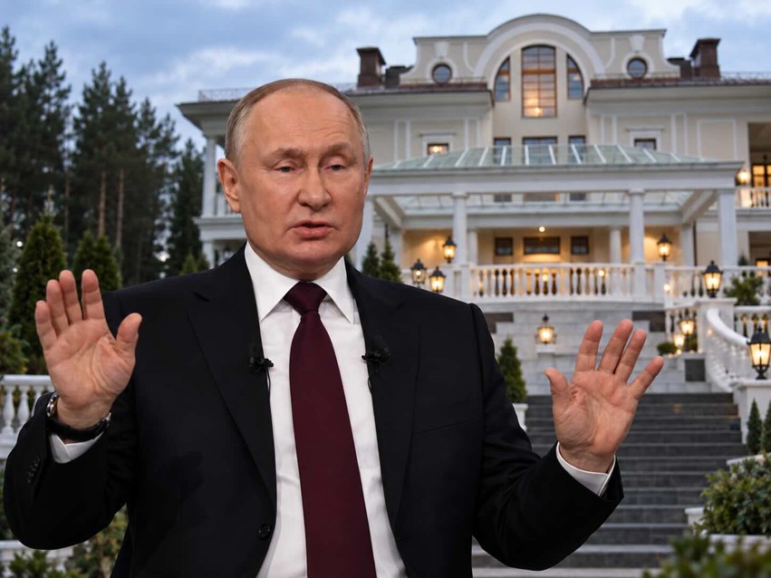 Nga frika e sulmeve, Vladimir Putin rrethon rezidencën e tij me rreth 30 kulla kundërajrore