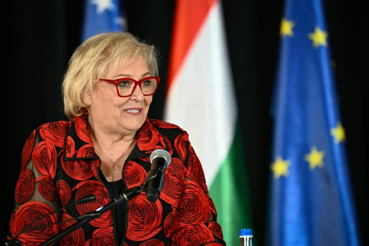 Vjena konfirmon mbështetjen për Kosovën: Presidenti austriak uron Justina Shiroka Pulën për detyrën e re