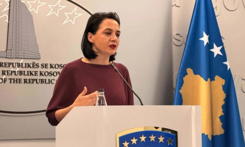Kriza e mbeturinave: Ministria ndëshkon Prishtinën me 10 mijë euro dhe paralajmëron masa të reja ndëshkimore