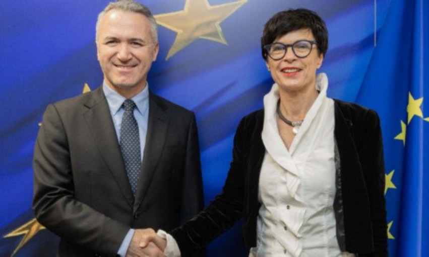 Komisionerja Marta Kos lëshon paralajmërimin e radhës për Kosovën: Ndryshimet ligjore për Specialen rrezikojnë rrugën evropiane