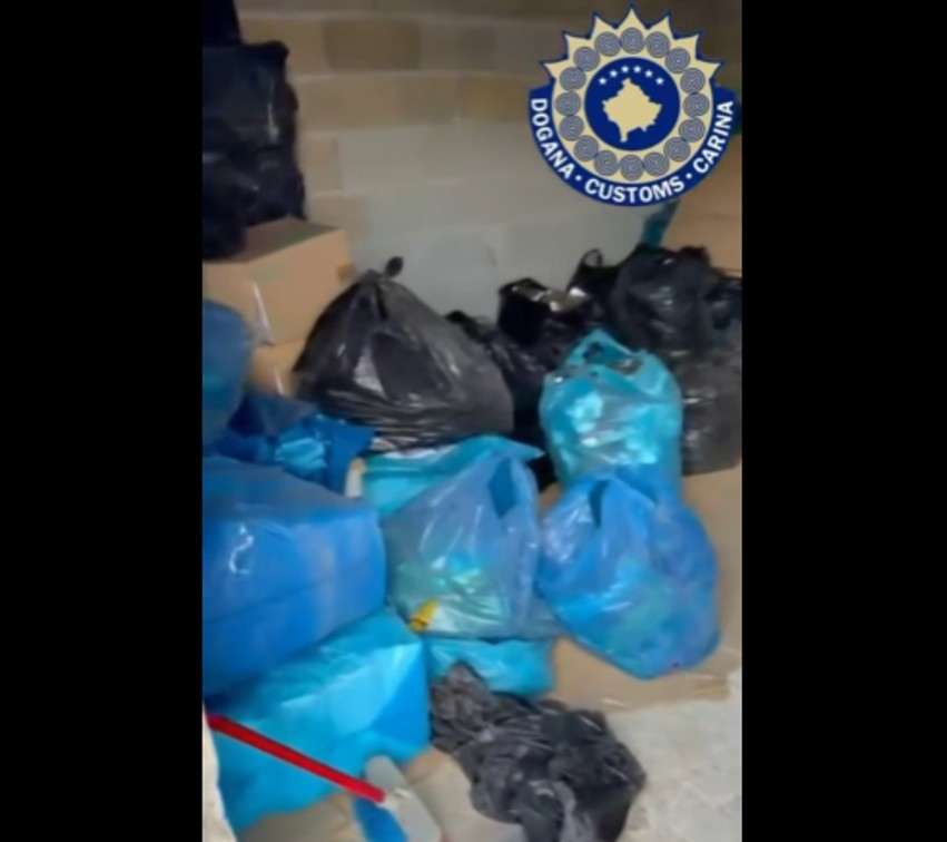 Aksion i suksesshëm anti-kontrabandë në Prizren: Dogana sekuestron qindra kilogramë duhan dhe mijëra cigare të paligjshme