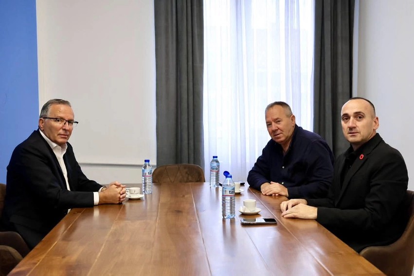 Bedri Hamza pas takimit me veteranët e UÇK-së: Bashkë kundër çdo padrejtësie ndaj historisë sonë