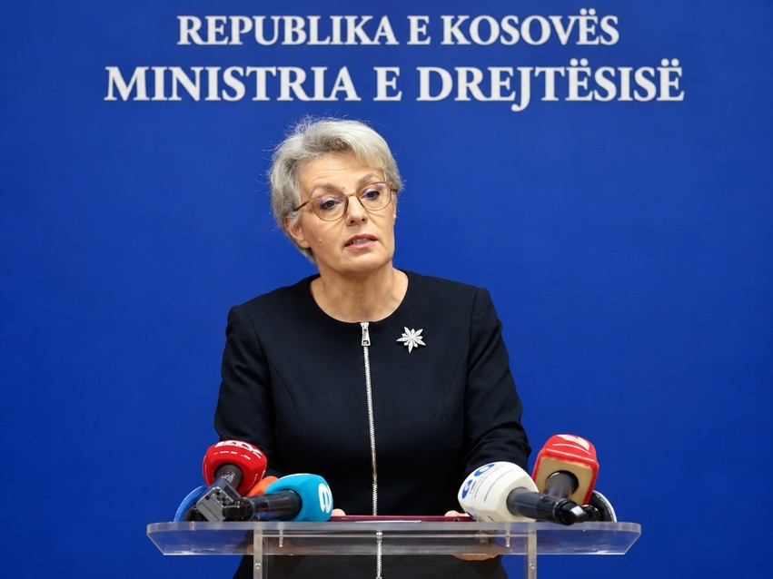 Tragjedia e Arlinda Zekajt: Pse drejtimi i akuzave ndaj ministres Donika Gërvalla është i gabuar